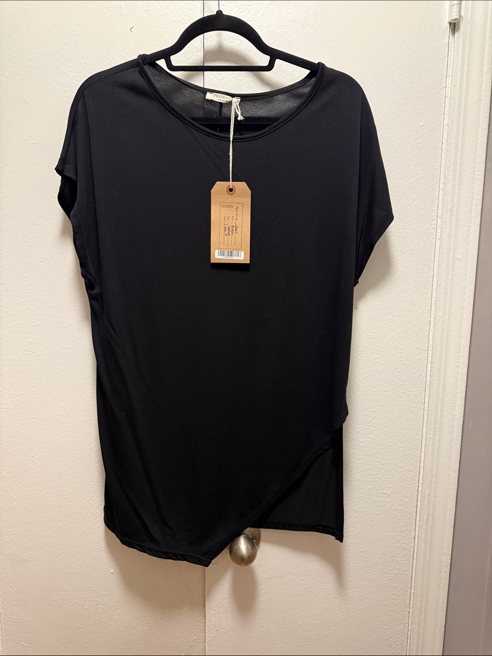 Promesa Black Short Sleeve Asymmetric Hem Tee